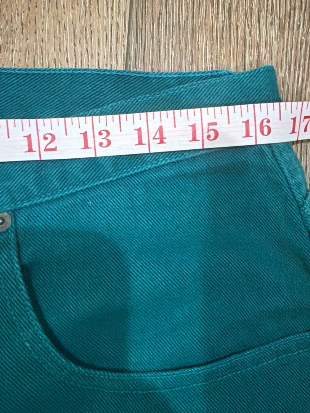 Guess Men's Shorts - Picture 4 of 8